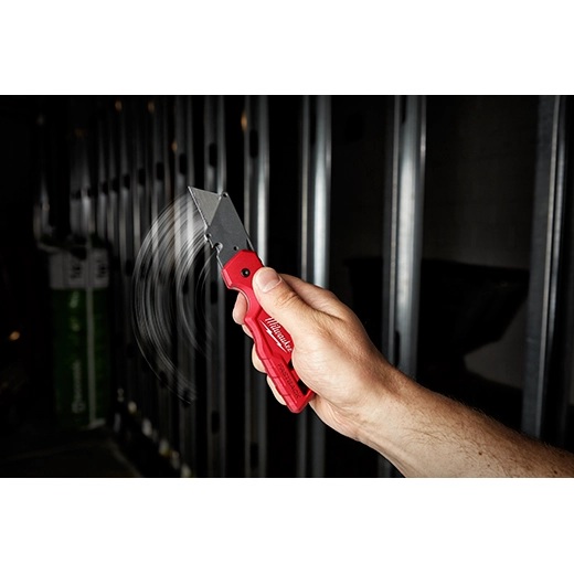 Milwaukee 6-in-1 Folding Utility Knife